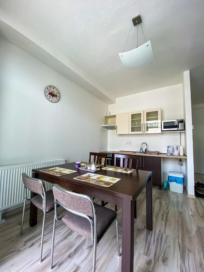 Apartman Kapitana Nalepku Anna Liptovský Mikuláš Buitenkant foto